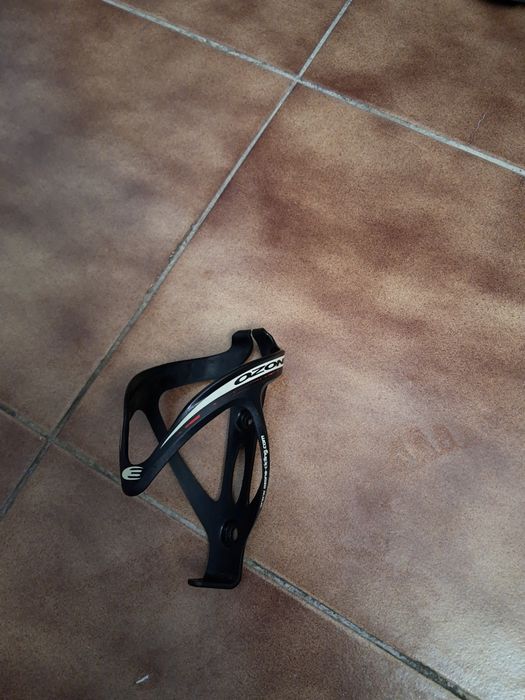 Pneu btt novo + material