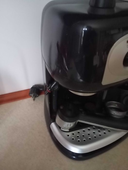 Ekspres DeLonghi