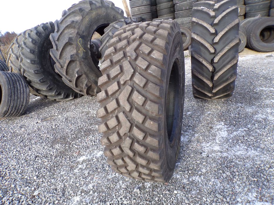Opona 440/80R28 16.9R28 BKT RIDE MAX IT 696 (1450 netto)