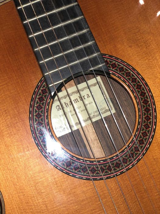 guitarra classica Alhambra 6P