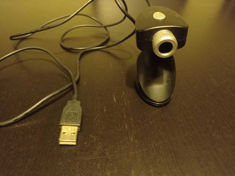 Colunas mithus/ webcam