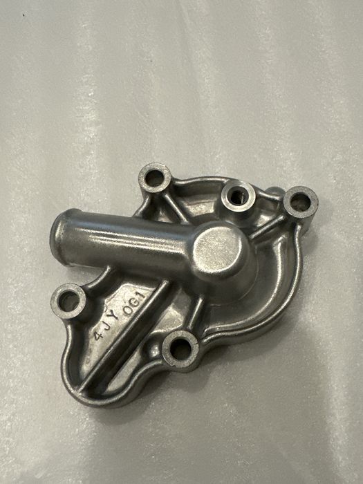 Nowa OEM Pokrywa pompy wody dekielek 4JY  Yamaha YZ-125