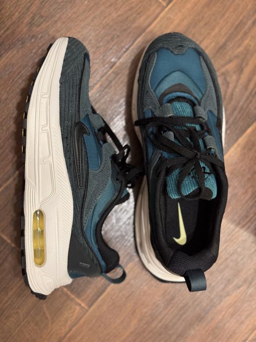 Nike Air Max Bliss 36,5 23,5 см