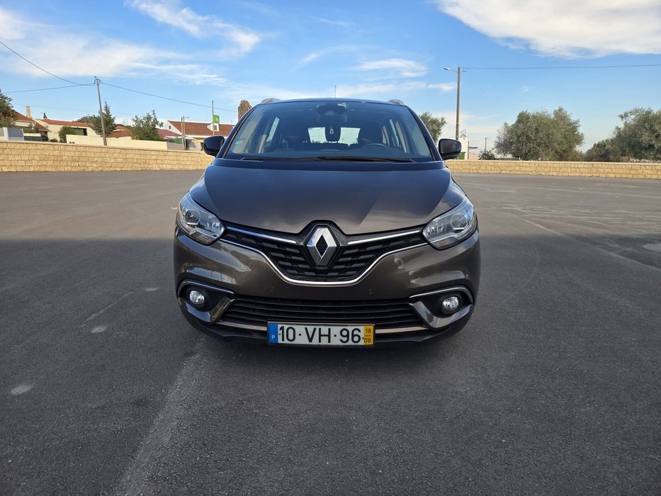 Renault Grand Scénic IV 1.5 dCi Hybrid Assist | 7 Lugares | 95.580 km | Excelente Estado — photo 2