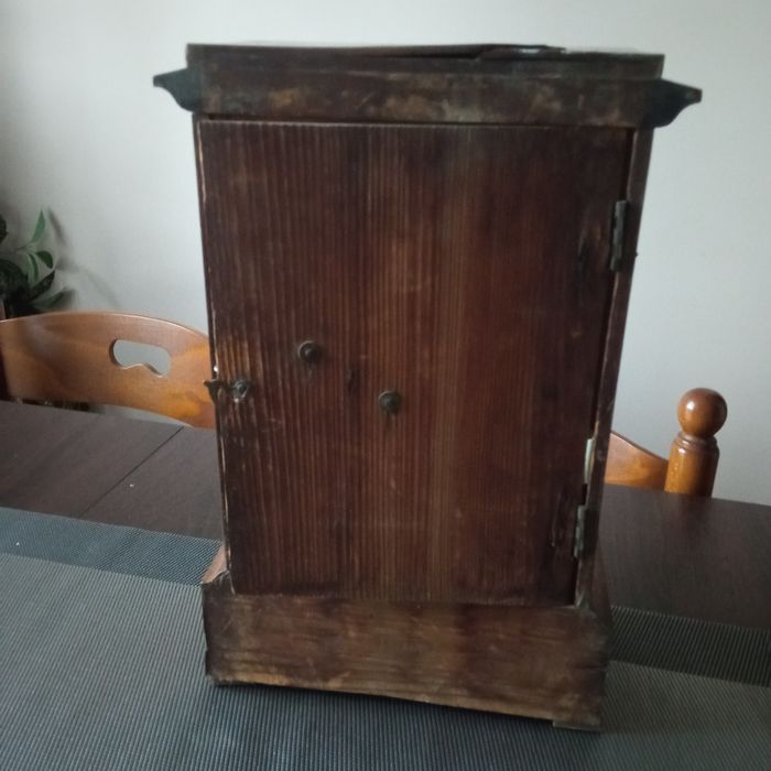 Zegar kominkowy francuski