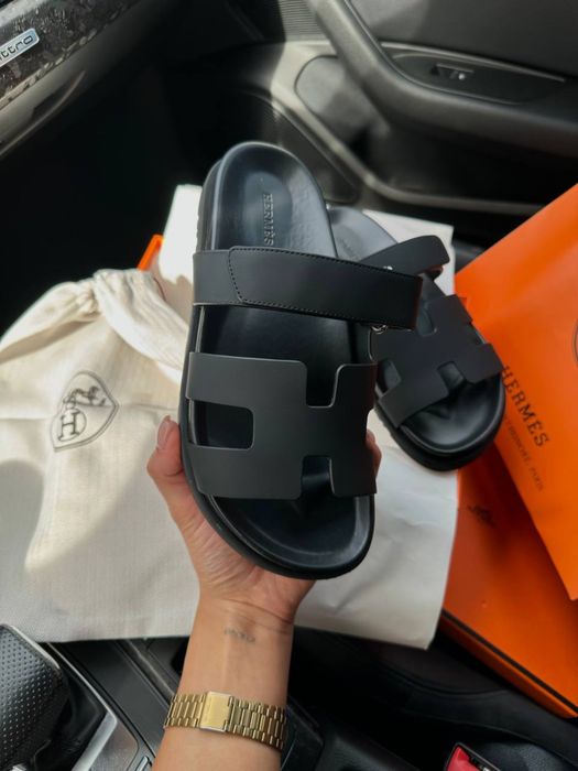 Hermes Chypre Sandals Black  36-45 тапки капці шльопки шльопанці