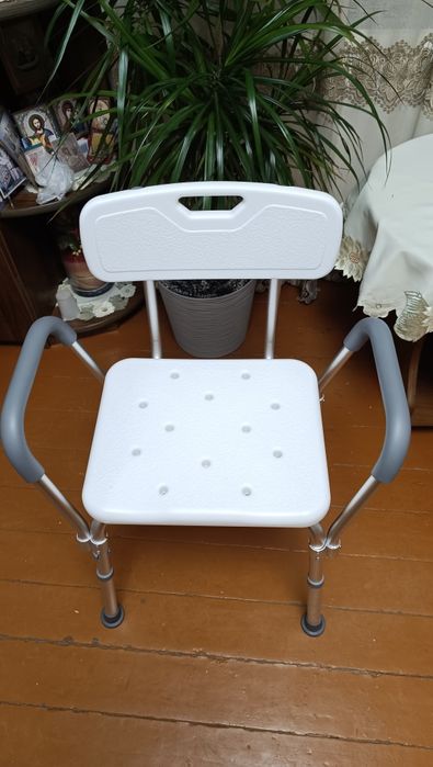 Стілець для душу для людей з інвалідністю KY-1202a