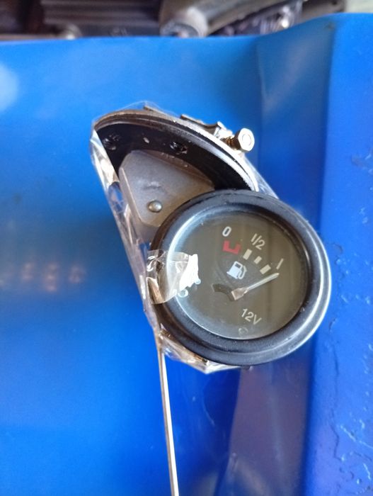 Прилади для тракторів