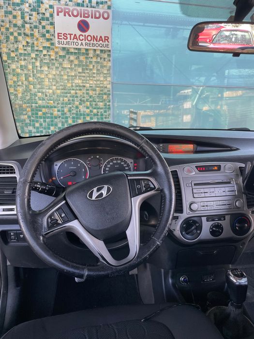 HYUNDAI i20 1.4 CRDi | 2010 | 3.500€ Negociavel