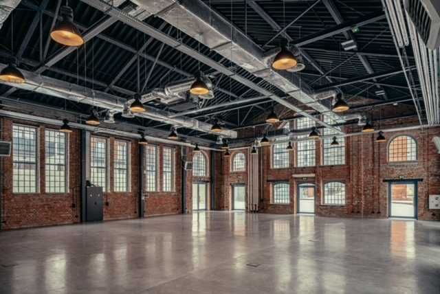 Odrestaurowany budynek w standardzie premium