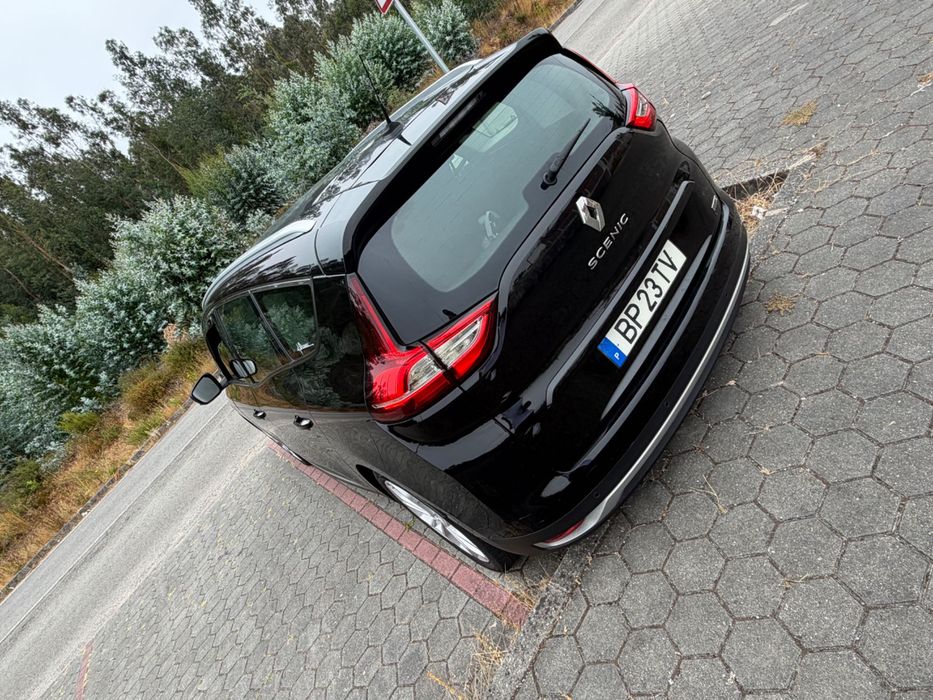 Renault Grand Scénic 1.5 dCi 110cv Business – 2017 | 7 Lugares | Caixa Manual