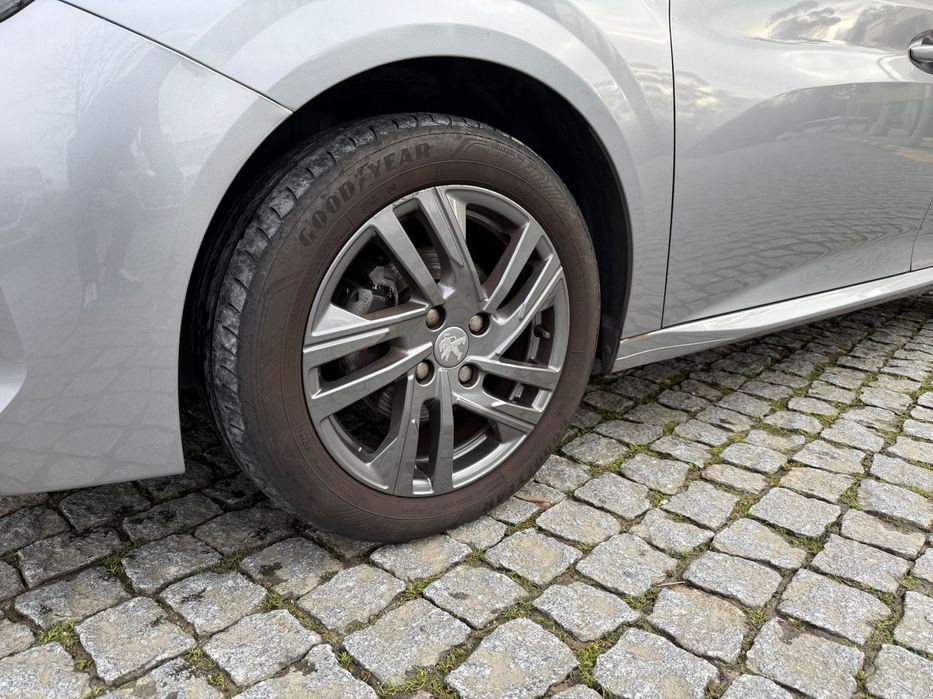 Peugeot 208 1.2 PureTech Active Pack