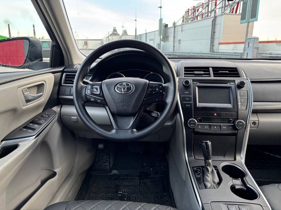 Оренда авто для особистих цілей або для роботи Hybrid