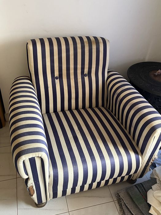 Sofá individual de sala