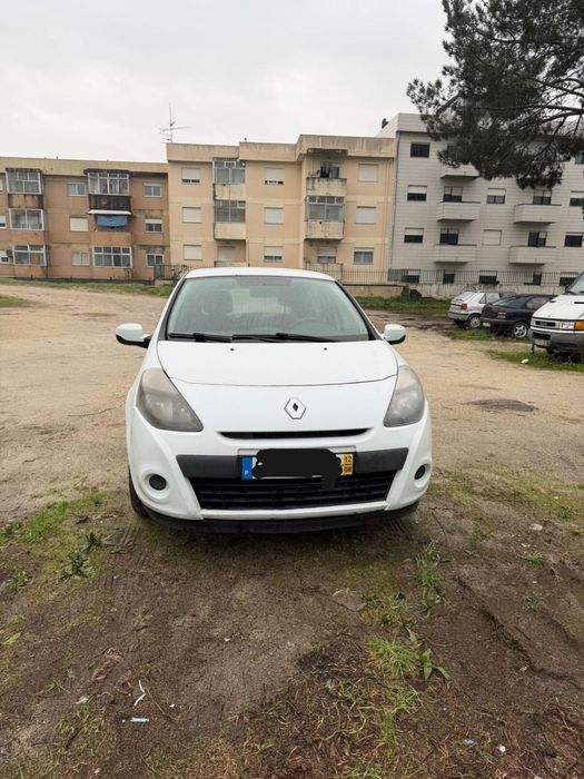 Renault clio 2012