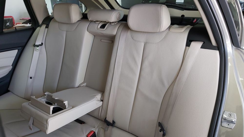 BMW 320D TOURING Executivo Caixa Automática