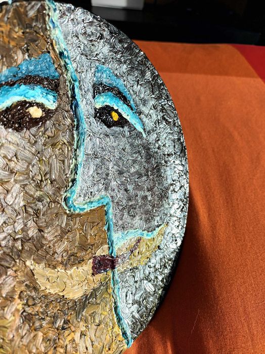 Sim ou Não?: (Óleo sobre cerâmica com 20,3 cm diâmetro)