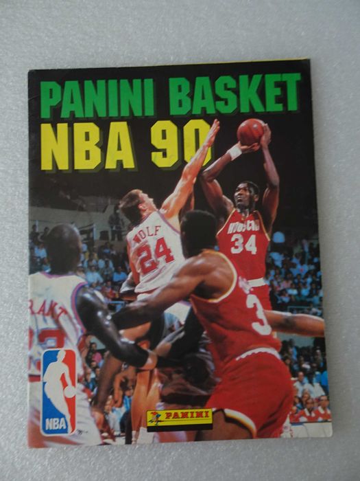 Caderneta de cromos Panini Basket NBA 90 Panini (tem 54 cromos)