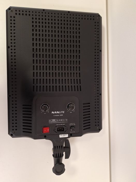 Nanlite compac 68B