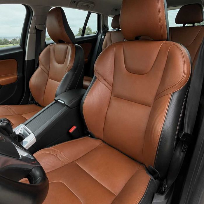 Volvo V60 2.0 D4 Summum || Poucos KMS || Excelente Oportunidade