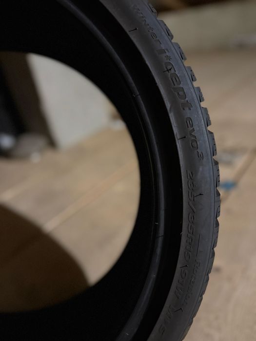 235/35-19 Hankook winter evo3