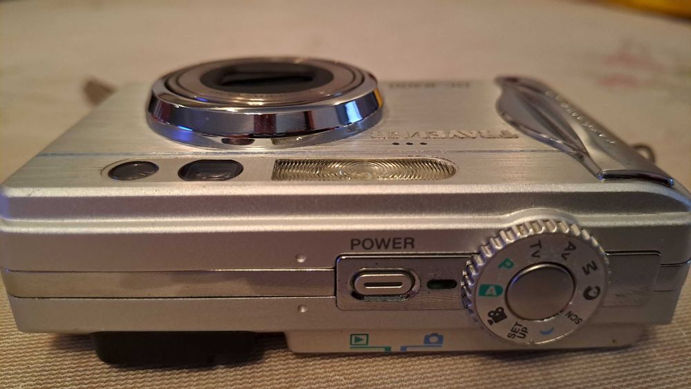 Máquina Fotográfica Traveler DC 8300 (corpo em aluminio)