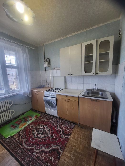 Сдам 1  к квартиру ,левый берег.