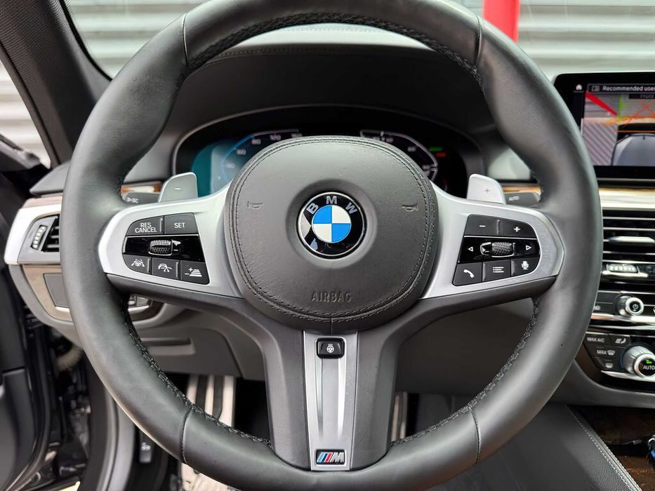 BMW 550i xDrive      2020