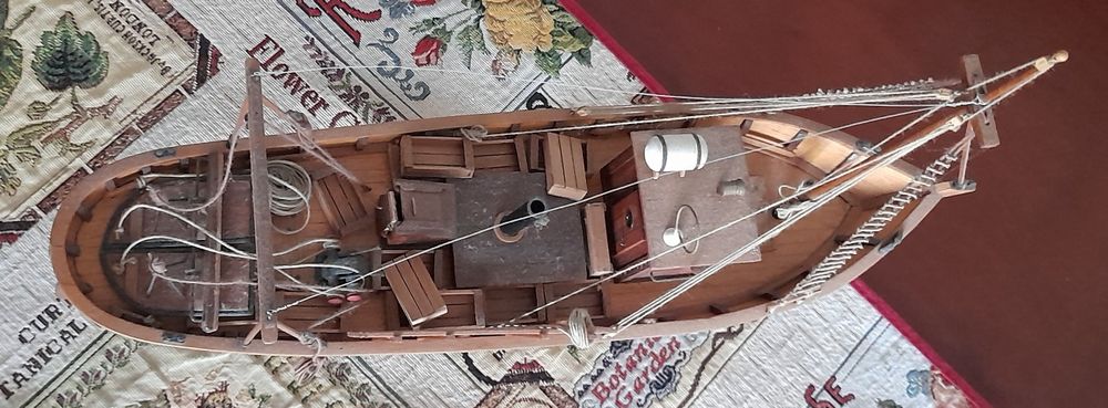 Barco Madeira Mare Nostrum escala 1:35