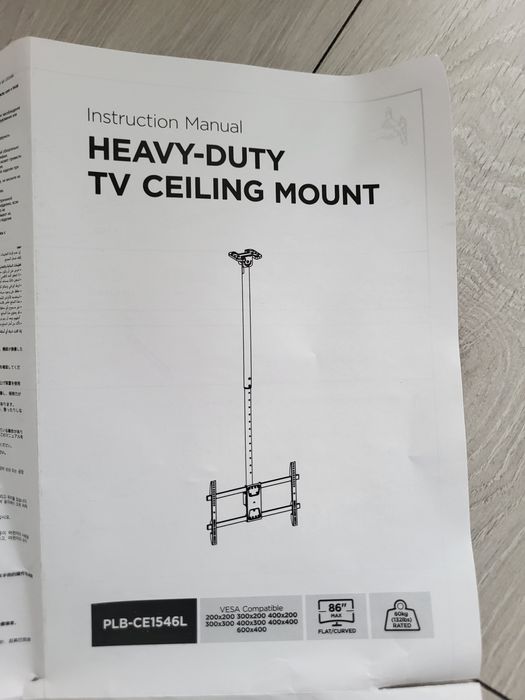 uchwytu sufitowego do telewizora