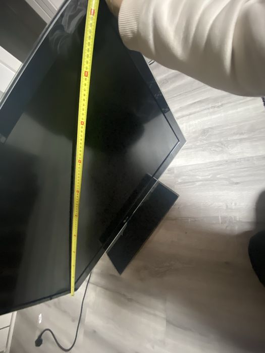 Tv LG com comando 110 cm