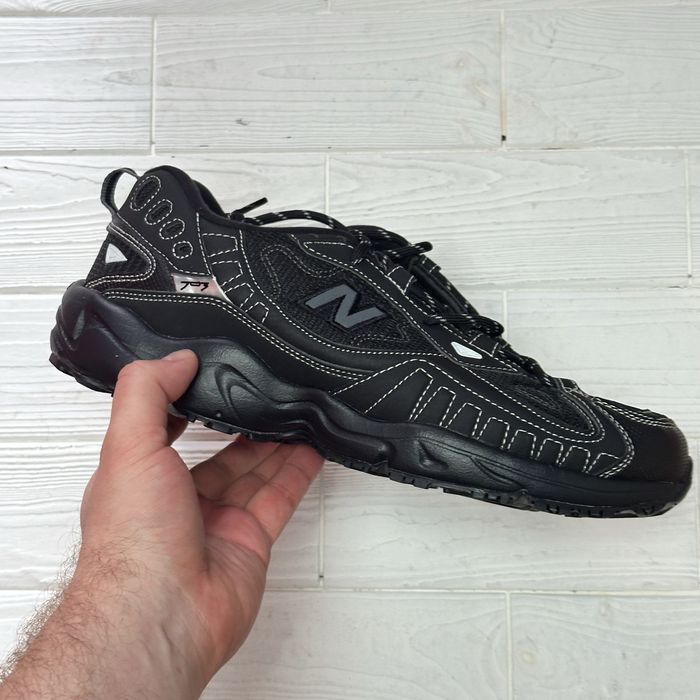Чоловічі кросівки new balance 703