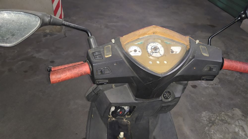 Scooter 50cc grande, ideal p Uber, Bolt ou Glovo