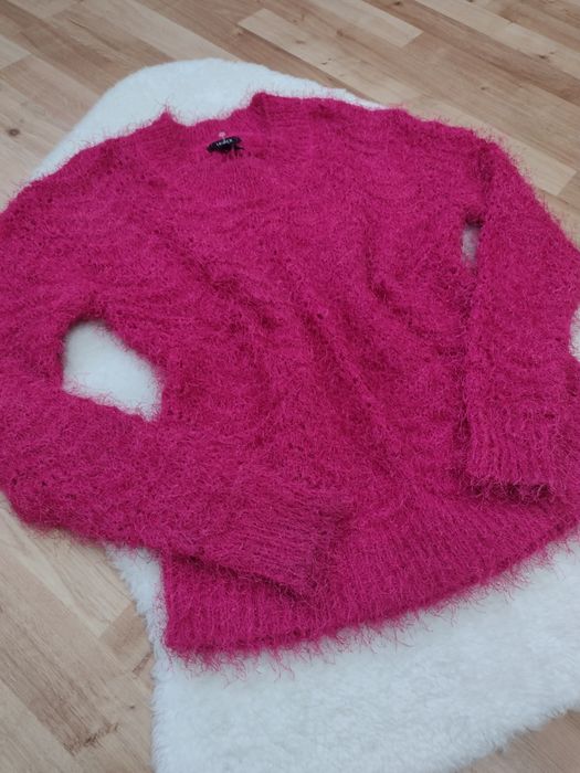 Sweter damski misiowaty M