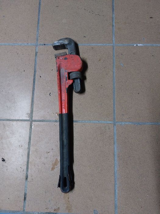 Klucz HEAVY DUTY 24"nastawny