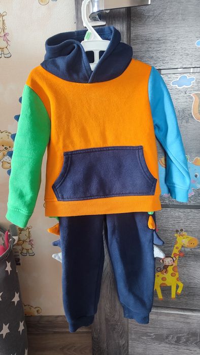 с дракошей 86 розміру для хлопця