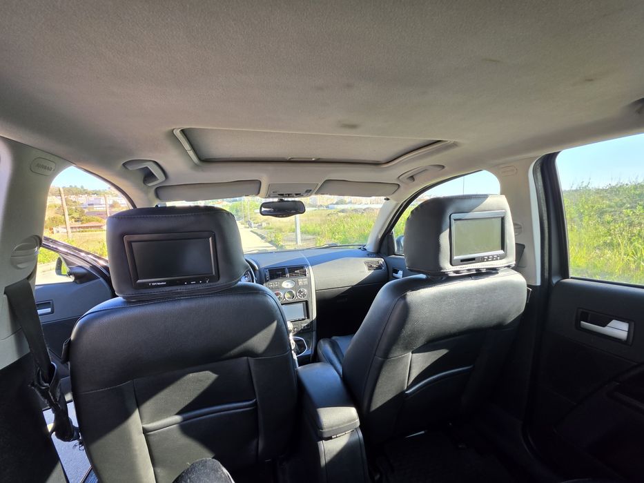 Ford Mondeo Hatchback 2.0 TDCi Ghia em muito bom estado