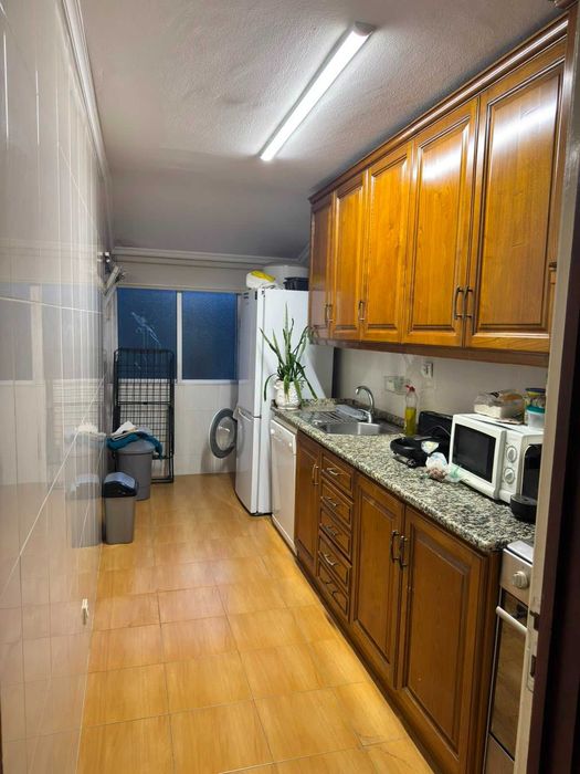 Porto - quartos para estudantes no bairro de Bessa Leite, próximo da FLUP FCUP FAUP ICBAS e FFUP