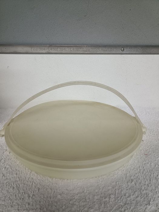 Various Tupperware Items443669023840030722