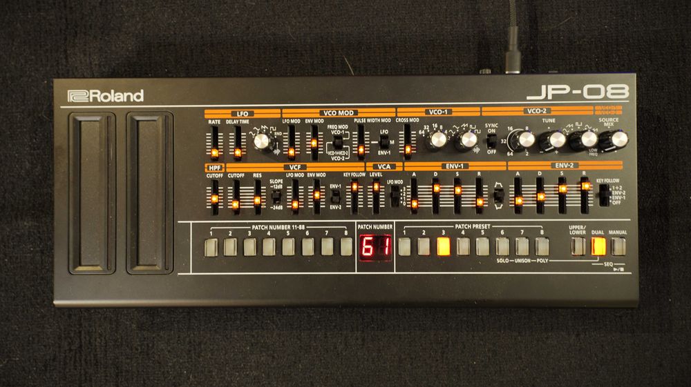 Roland Boutique JP 08 JP08 Syntezator Jupiter 8