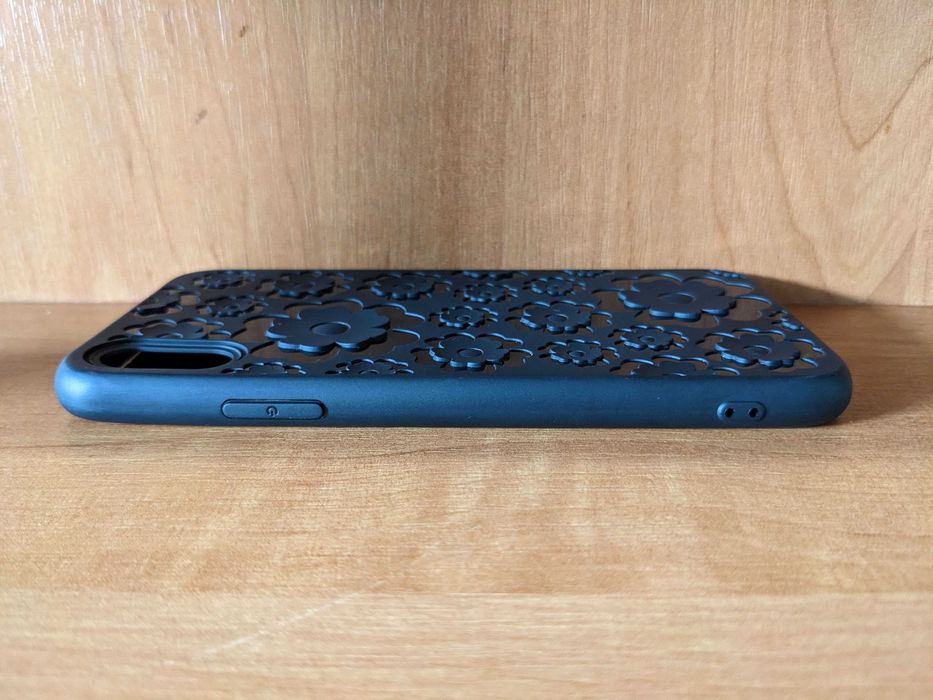 Чехол SwitchEasy Fleur для Apple iPhone X