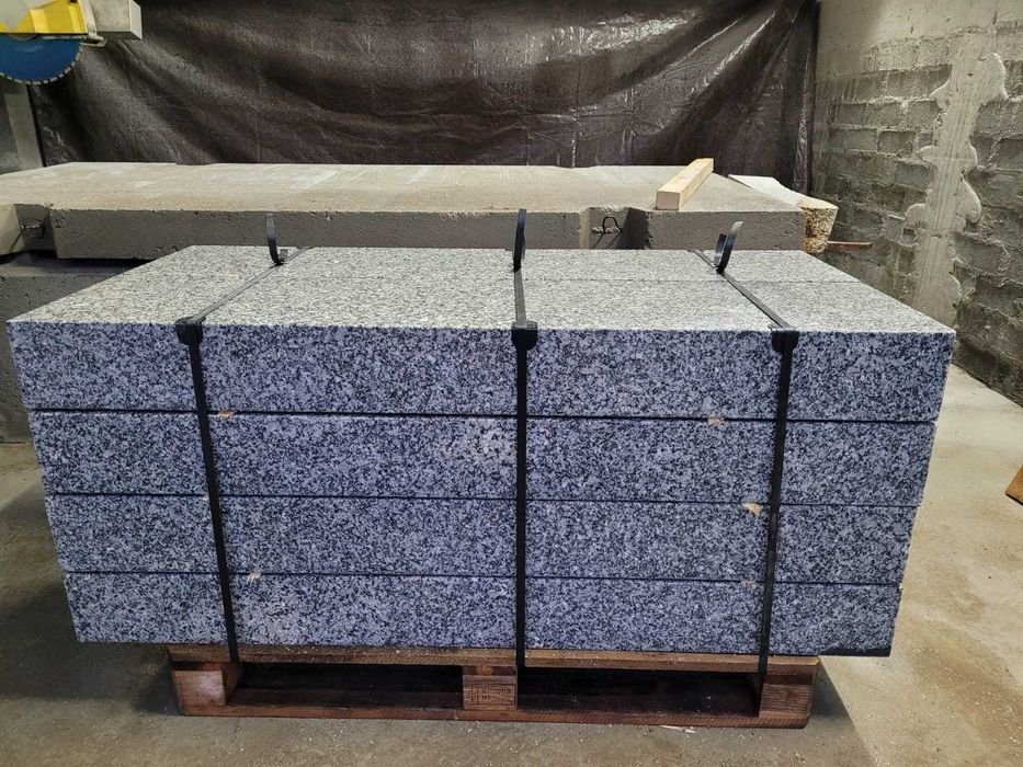 Stopnie blokowe  100x30x15 /Producent /Polski Granit