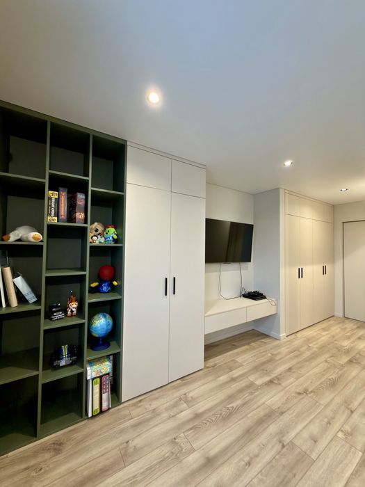 Новий будинок з дизайнерським ремонтом | ВСІ КОМУНІКАЦІЇ