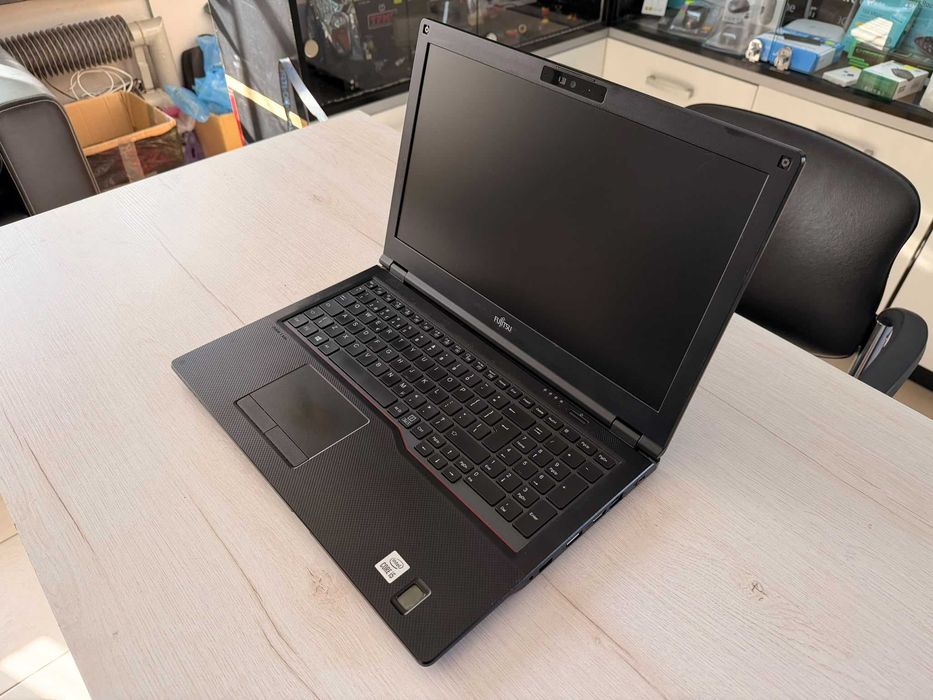 Fujitsu LifeBook E5510, intel i5, 16gb ram, SSD, FullHD, Windows 11