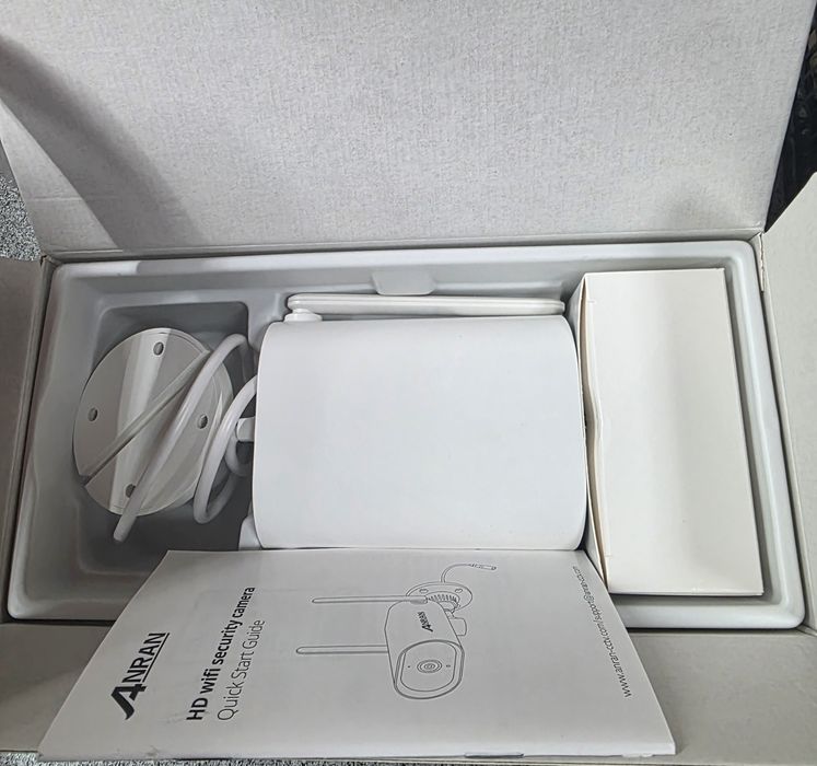 Anran B04 kamera nadzorująca WiFi HD 1080P z detekcją ruchu biała D01
