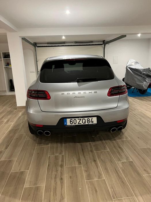 Porsche Macan PDK