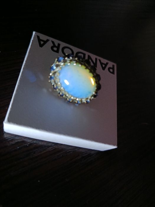 Клипсы винтажные с лунным камнем