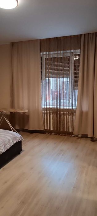 Окремий будинок в центрі(200м-пішохідна зона)з усіма зручностями