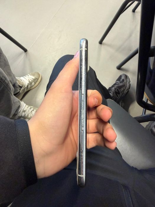 Iphone 11 pro quase novo