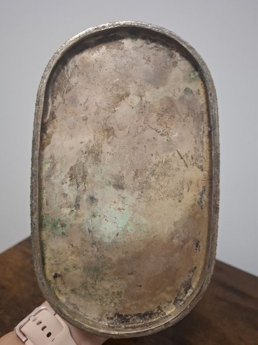 Francuska chłodziarka do wina